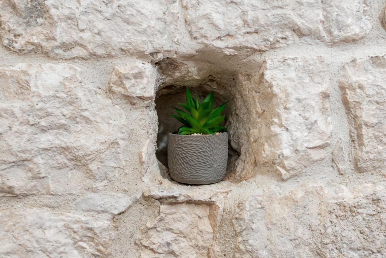 Vintage House Al Pozzo Lejlighedshotel Hvar Town Eksteriør billede