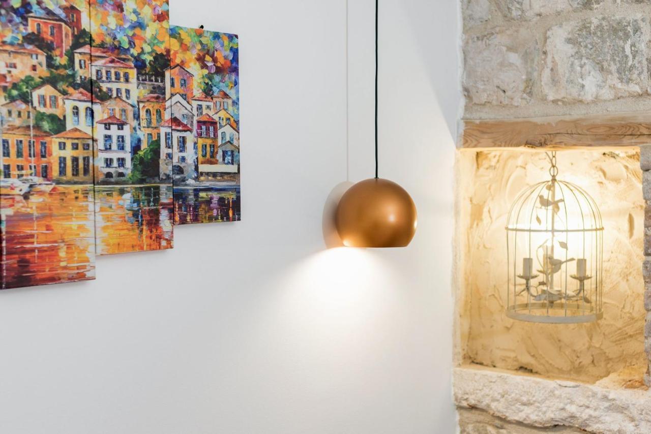 Vintage House Al Pozzo Lejlighedshotel Hvar Town Eksteriør billede
