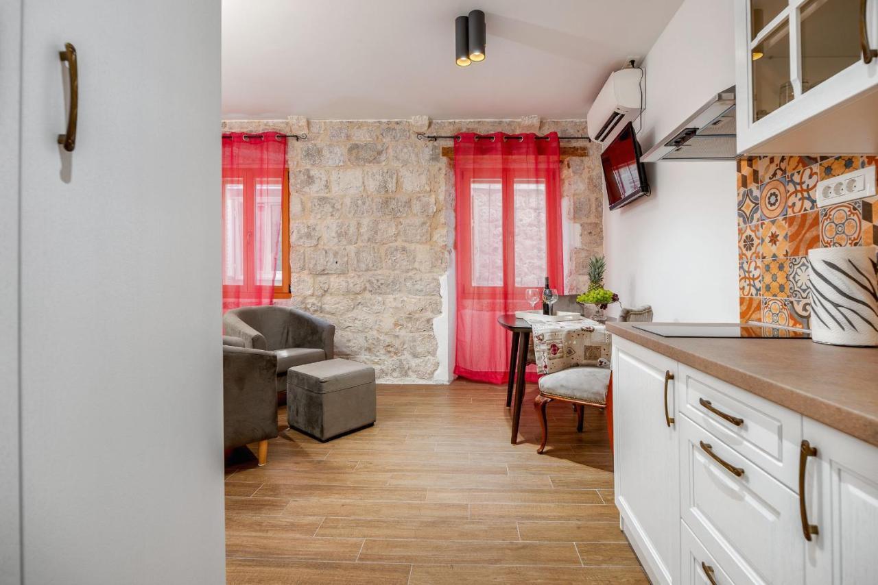 Vintage House Al Pozzo Lejlighedshotel Hvar Town Eksteriør billede