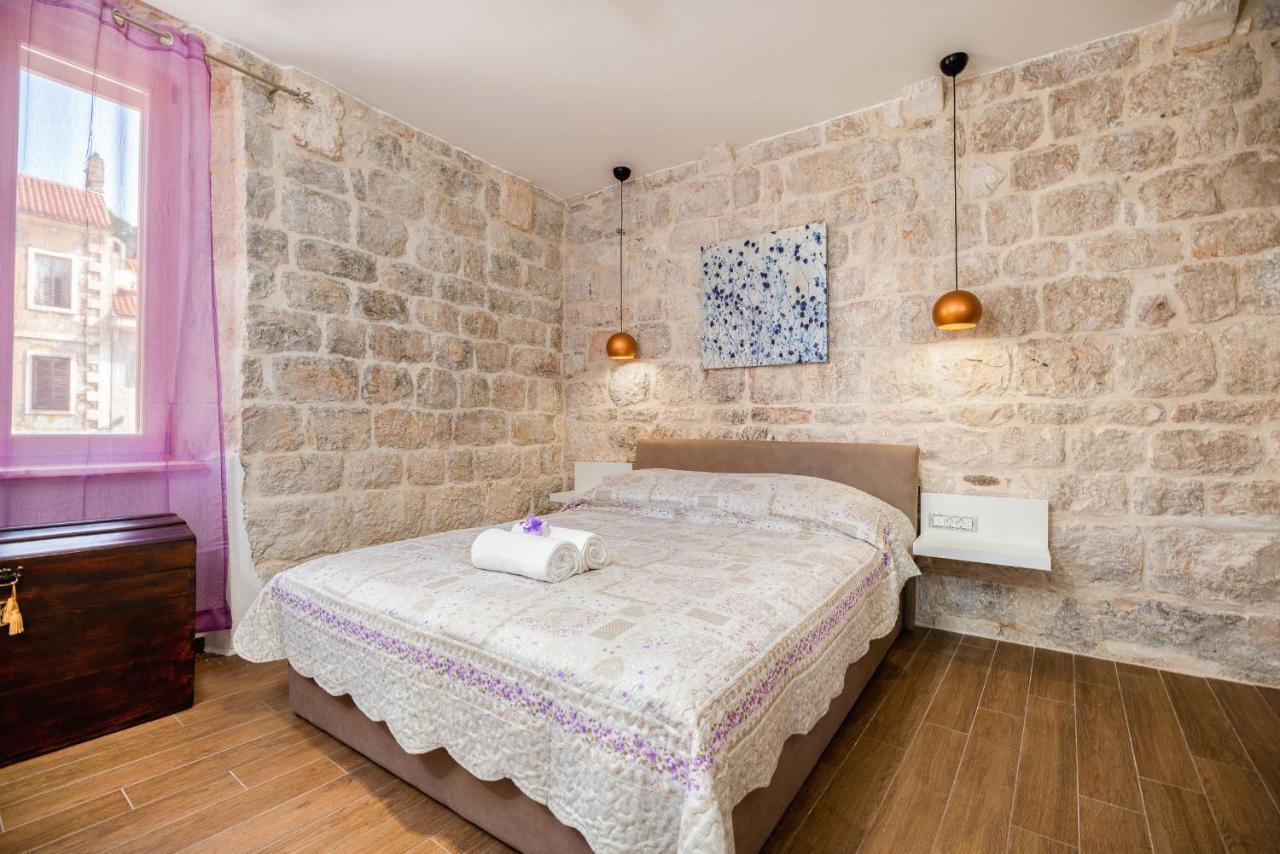 Vintage House Al Pozzo Lejlighedshotel Hvar Town Eksteriør billede